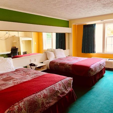 Holiday Lodge - Greensboro/Lake Oconee エクステリア 写真